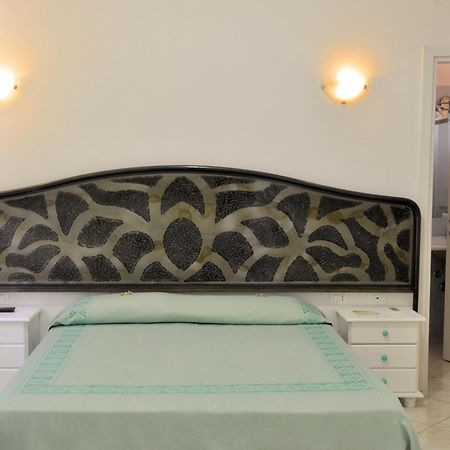 Affittacamere Da Angela Villasimius Exterior foto